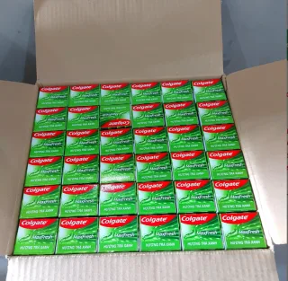 Colgate MaxFresh Toothpaste Greentea 225g
