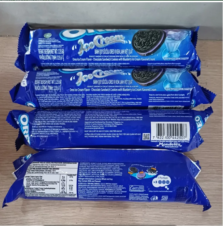 Oreo Sandwich Cookies Blueberry Cream 119.6g × 24 Bags